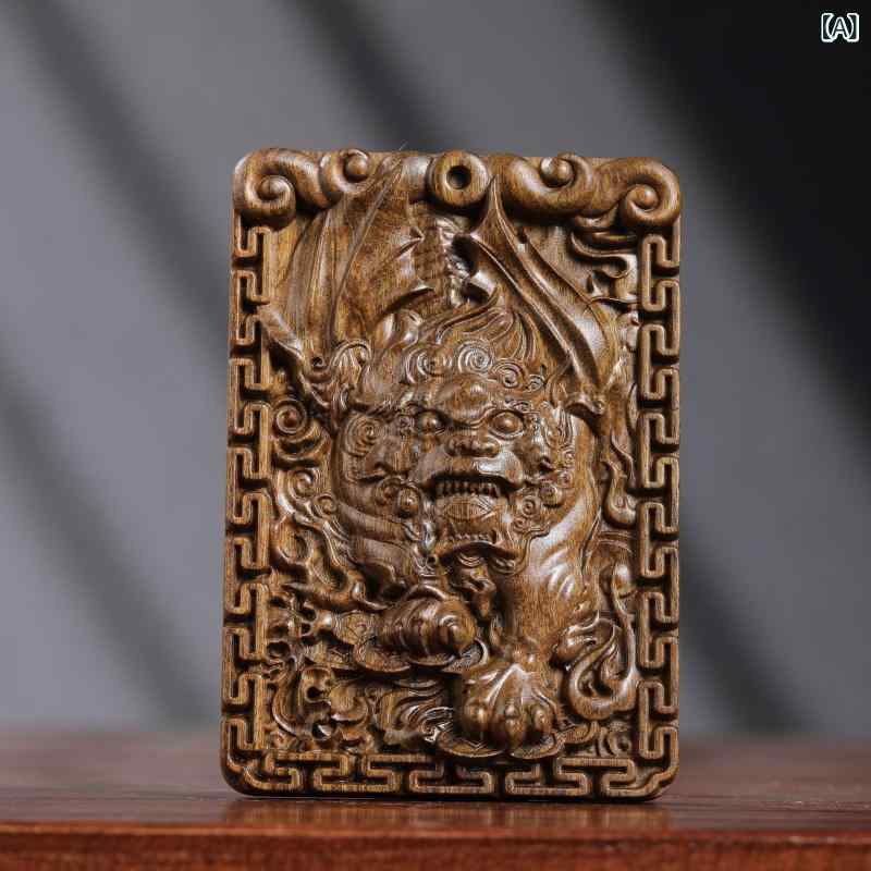 ・カテゴリ: ペンダント・スタイル: 民族風・主な素材: 沈香木・柄: 飛天貔貅・贈答用途: 誕生日、満月（出産）、旅行記念、卒業、引越し、パーティー、お見舞い・贈答対象: 後輩、恋人、夫婦、同僚、友人、先輩、子供、同級生、恩師・贈答目的:...