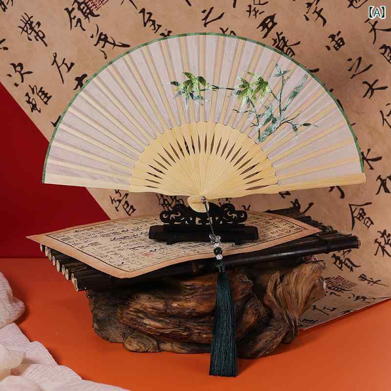 扇子 蘇州刺繡 折りたたみ 漢服 チャイナドレス 新中華風 中国風 和装小物 絹 竹製 高級感 上品 おしゃれ クラシック レトロ 浴衣 着物 普段使い コンパクト