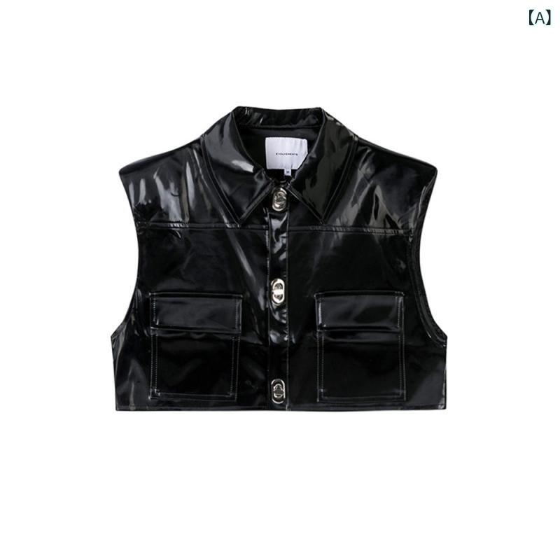 ベスト メンズ ストリート系 PUレザー 合成皮革 光沢 シャイニー 肩パッド入り ショート丈 ジレ 襟付き テーラードカラー メタルボタン 前開き オープンフロント 個性的 ユニーク カジュアル 普段使い ブラック 黒 春夏
