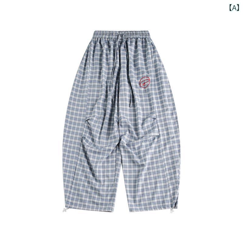 ・カテゴリ: 運動カジュアルパンツ・スタイル: ストリート系・性別: メンズ・対象年齢層: 成人・用途: カジュアル・シルエット: ゆったり・パンツ丈: ロング・ウエスト: ミドルウエスト・開閉部: ドローストリング・裾口: ストレート・厚さ: 普通・柄: チェック・加工: プリーツ・伸縮性: 中程度・機能: 透湿性、高弾性・生地: 化学繊維混紡・主な素材: ポリエステル85%・カラー展開: ブルー、ブラック・サイズ展開: S、M、L、XL