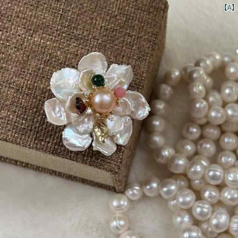 ブローチ レディース レトロ アンティーク調 バロックパール シェルフラワー パール色 ハンドメイド 上..