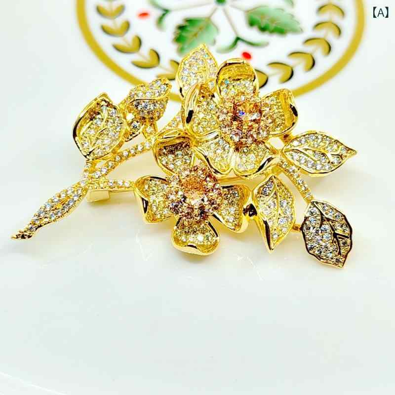 ブローチ レディース フラワーモチーフ ジルコニア ラインストーン 高級感 上品 エレガント ゴールド 銅製 アクセサリー 結婚式 パーティー フォーマル ドレスアップ スーツ ジャケット ワンピース ストール留め