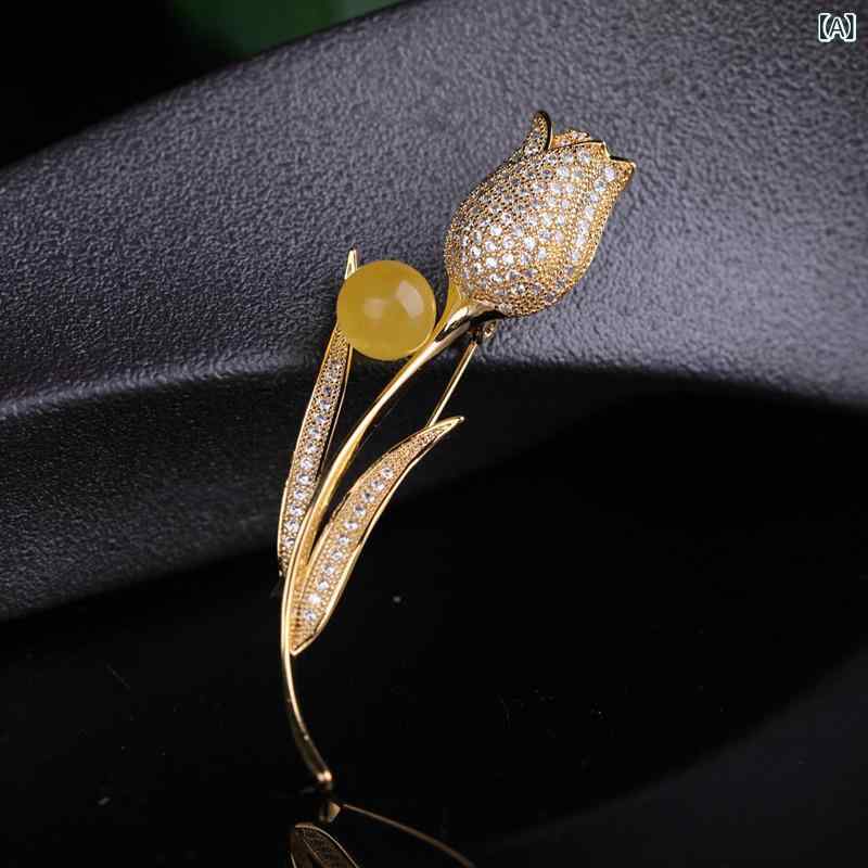 ブローチ 女性用 レディース 高級感 秋冬 琥珀 蜜蝋琥珀 チューリップ 花モチーフ 2WAY ペンダント コート スーツ フォーマル カジュアル ファッション小物 天然石