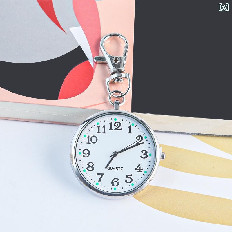 ・表示タイプ: アナログ・対象: ユニセックス・スタイル: シンプル・ムーブメント種類: 電子・厚さ: 11mm・文字盤直径: 40mm・リューズタイプ: 通常・裏蓋タイプ: 通常・風防素材: ミネラル強化ガラス・バックルタイプ: ジュエリーバックル・バックル素材: チタン合金・バンド素材: 合金・文字盤形状: ラウンド・ケース素材: 合金・カラー展開: シルバーホワイトケースホワイト文字盤、ブラックケースホワイト文字盤、ブラックケースブラック文字盤、ゴールドケースホワイト文字盤、ピンクケースホワイト文字盤、ライトブルーケースホワイト文字盤、パープルケースホワイト文字盤、レッドケースホワイト文字盤、ダークブルーケースホワイト文字盤・追加機能: 夜光