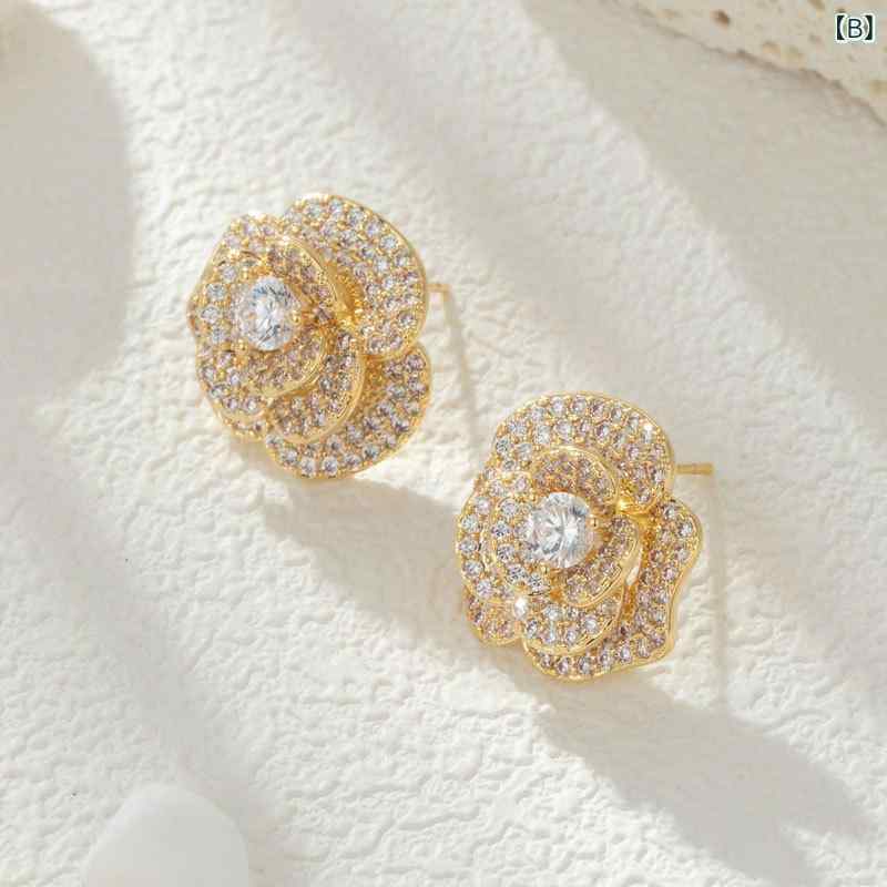 ピアス レディース マイクロセッティング ジルコニア カメリア 山茶花 小ぶり 上品 高級感 フラワー S925シルバーポスト スタッドピアス 夏 普段使い オフィス カジュアル 大人かわいい エレガント おしゃれ