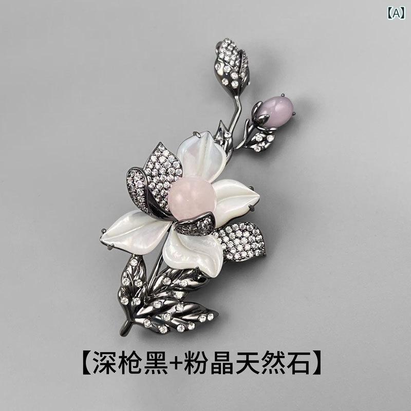 ブローチ レディース 高級感 エレガント 優美 フラワー 花 個性的 ジルコニア マイクロパヴェ装飾 ボタ..