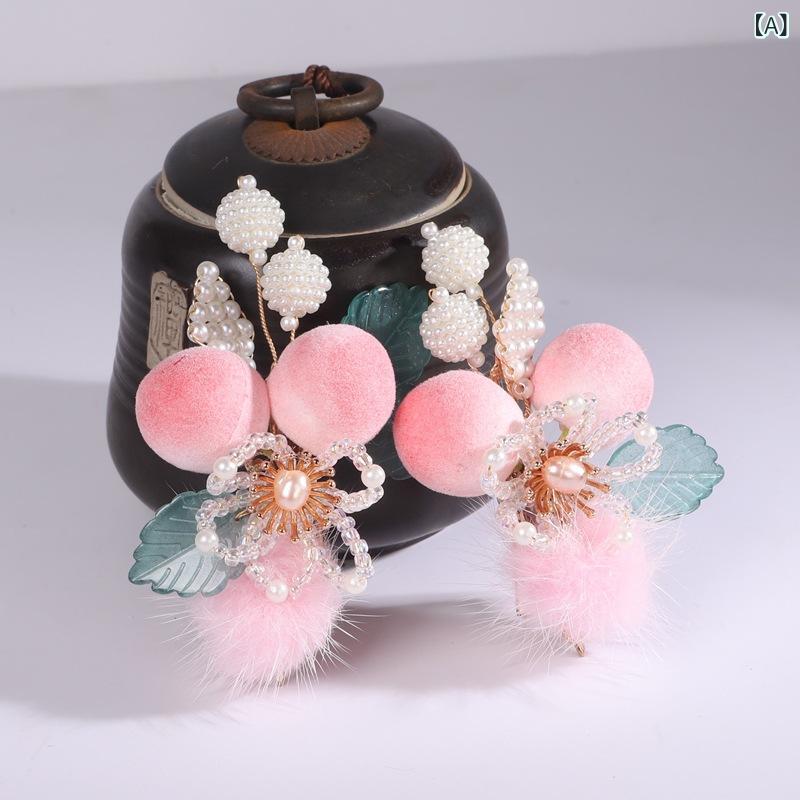 5個セット・カテゴリ: ヘアアクセサリー・対象: 子供・スタイル: レトロ・主な素材: プラスチック、樹脂・モチーフ: 白雪姫・種類: サイドクリップ・カラー展開: ピンク毛玉（タッセル無）、ピンク毛玉（タッセル有）、ピンク毛玉（チェーンタッセル）・デザイン要素: メタル、パール、パターン、田園風、花柄、配色、キャンディ