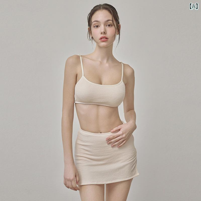 ・カテゴリ: 水着・スタイル: ワンピース水着、ハイウエスト、セクシー、タイト、バックレス、耐久性、欧米風、コンサバティブ・対象性別: 女性・対象年齢: 成人・柄: 無地・仕様: 胸パッドあり、ワイヤーなし・素材: ナイロン 82%、スパンデックス 18%・裏地素材: ポリエステル ・重量: 約260g・着用シーン: スイミング、ウォータースポーツ・カラー展開: ホワイト、ブラウン・サイズ展開: M、L、XL・袖丈: ノースリーブ