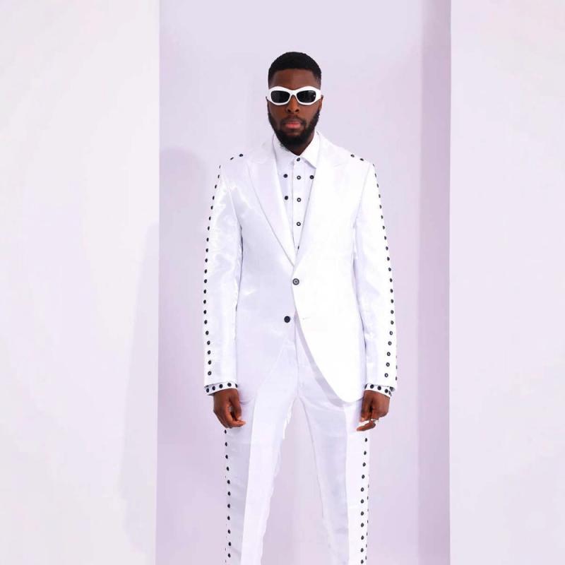 タキシード メンズ 男性用 スリムフィット ノーカラージャケット 白 ホワイト 新郎 ウェディング 礼服 フォーマル PUレザー ポリエステル ベルト付き ジャケット パンツ 2点セット