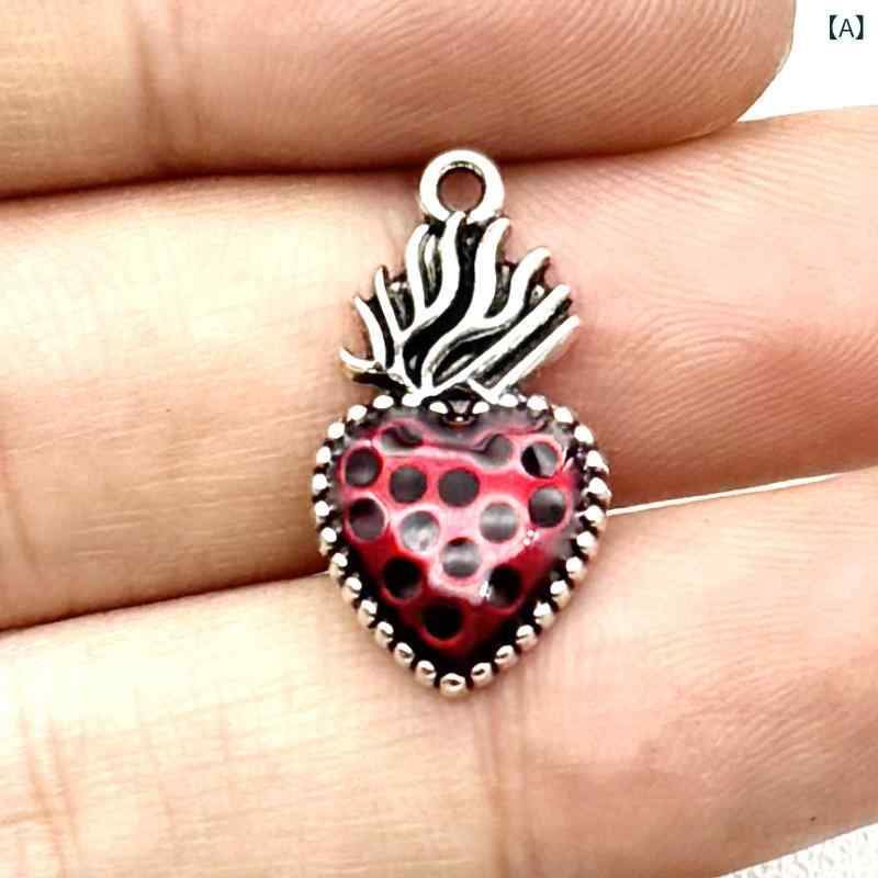 アクセサリー 復古 ハート 合金 アクセサリー ハンドメイド DIY ネックレス ブレスレット ピアス チャーム 垂れ飾り 銀色 赤 黒 ハート型 幾何学 大型 中性 個性派 秋冬 通年使用