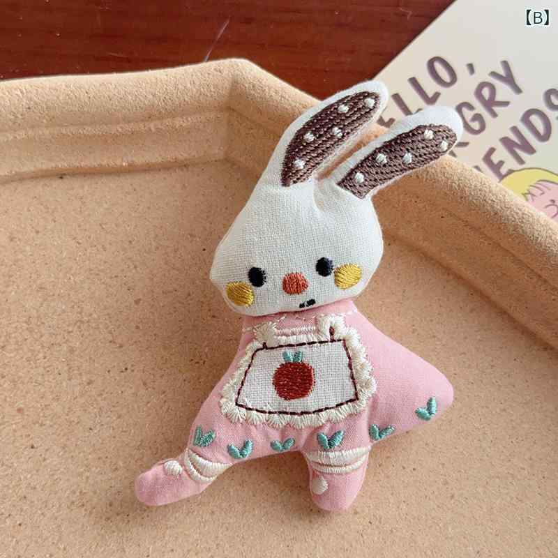 ブローチ 子供用 かわいい 動物 布製 刺繍加工 赤 ピンク 黄 緑 ブラウン ブルー ...