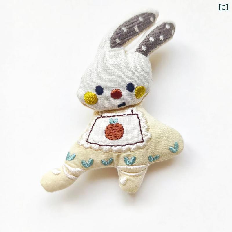 ブローチ 子供用 かわいい 動物 布製 刺繍加工 赤 ピンク 黄 緑 ブラウン ブルー ...