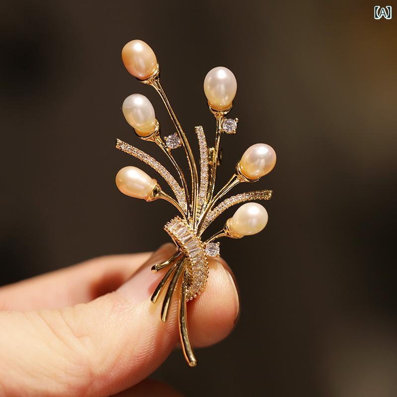 ブローチ 淡水パール 樹枝 花朵 電気メッキ加工 女性用 秋冬 コート ピン 華やか 花束 花卉 植物モチーフ ファッション 通勤 OLスタイル 装飾 ユニセックス