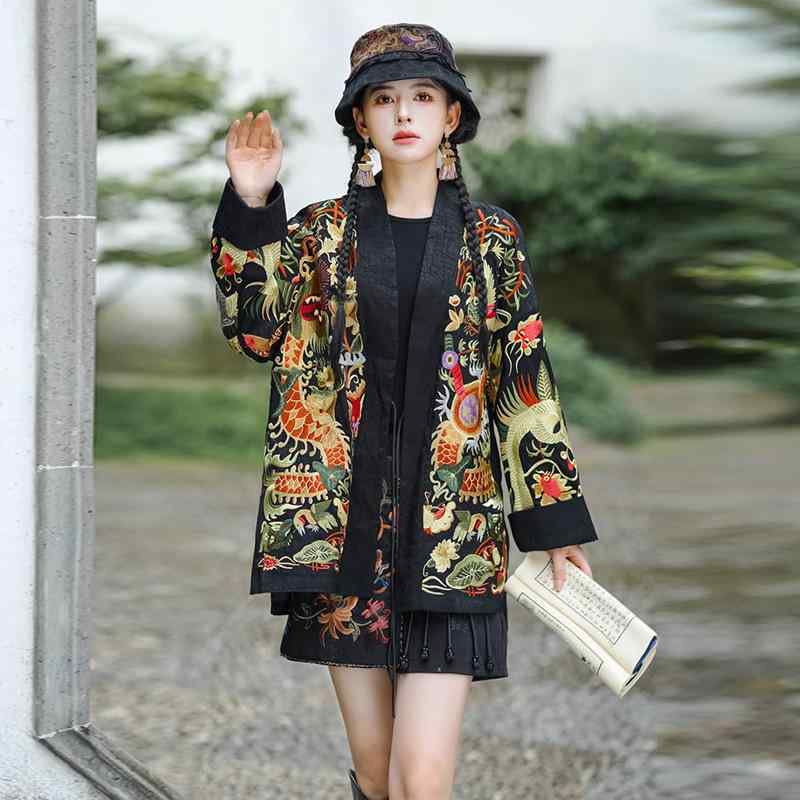 Rakuten - ロングコート 女性用 民族風 刺繍 落肩 系帯 復古 中長丈 トップス 外套 ブラック 天絲素材 植物花柄 ゆったりシルエット 長袖 挿肩袖 Vネック 秋冬 切り替え 吸湿速乾 中厚手 秋物 ゆったりトップス 刺繍上着 ボヘミアン ロング丈アウター 花柄