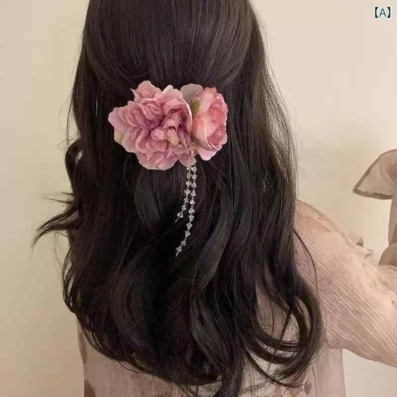 ・カテゴリ: ヘアアクセサリー・スタイル: リゾート、アートレトロ・主な素材: 布・タイプ: ダックビルクリップ・: サイドクリップ、 bangsクリップ・モチーフ: 花、植物・カラー展開: 粉紫、青・対象: 女性