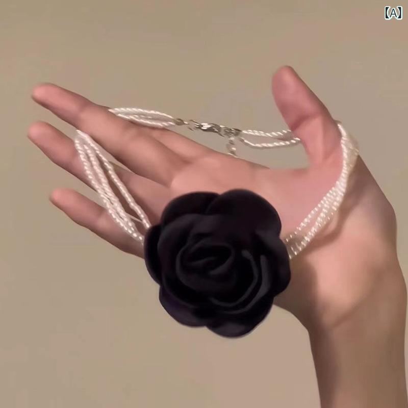Blue - レディース ネックレス チョーカー 高級感 復古 ブラック 立体 ローズ 花 珍珠 多層 花卉 デザイン 法式 気質 鎖骨 チェーン 合金 布 手工 植物 春季 ファッション 通勤 スタイル