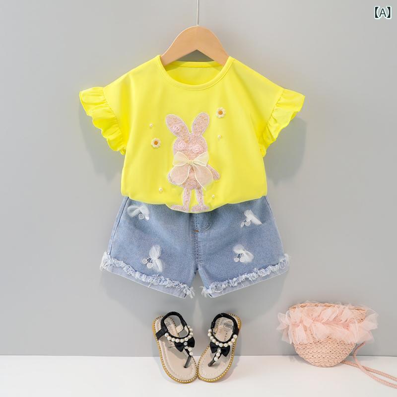 ・カテゴリ: 子供パンツセット・スタイル: 韓国・対象: 女の子・袖丈: 半袖・パンツ丈: ショートパンツ・厚み: 薄手・主な素材: 綿95%・着脱方法: プルオーバー・カラー展開: イエロー、ブラック、ピンク・サイズ展開: 80、90、100、110、120・対象年齢: 1-3歳