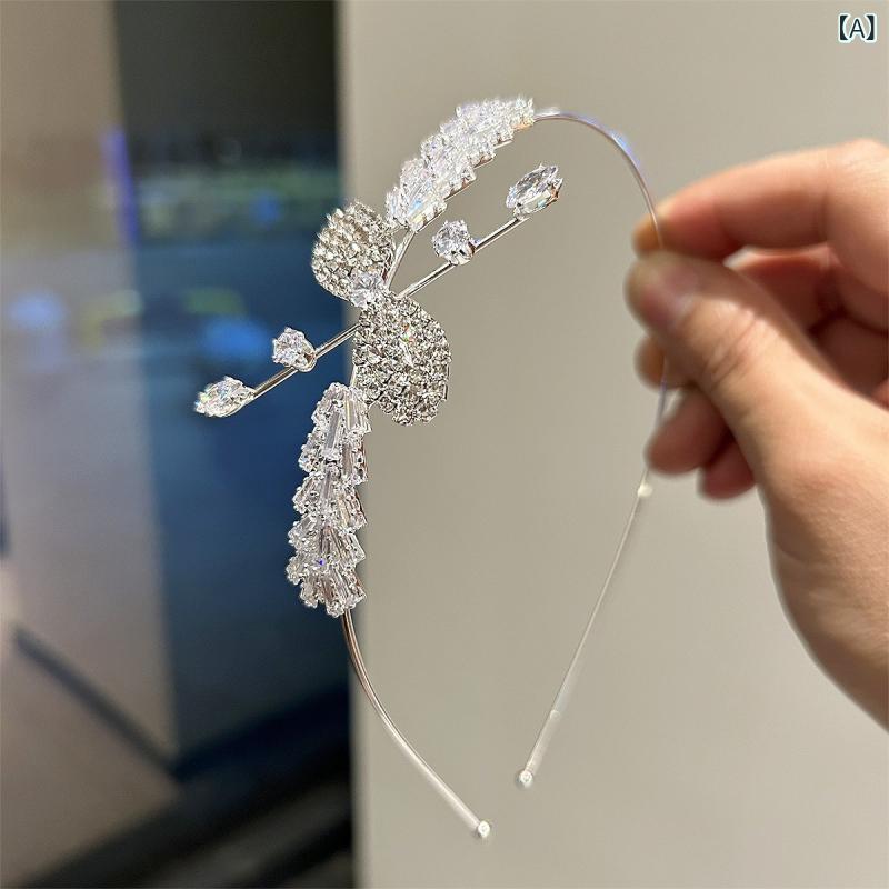 カチューシャ レディース ラインストーン 蝶 ヘアバンド フレンチ エレガント 髪飾...