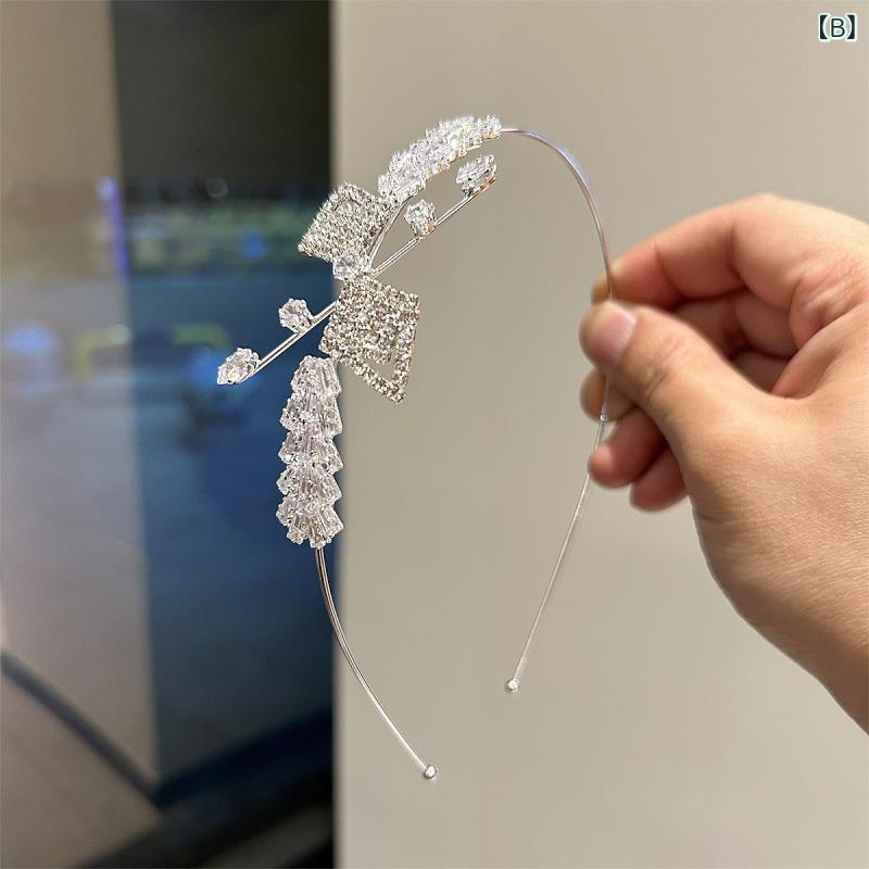カチューシャ レディース ラインストーン 蝶 ヘアバンド フレンチ エレガント 髪飾...