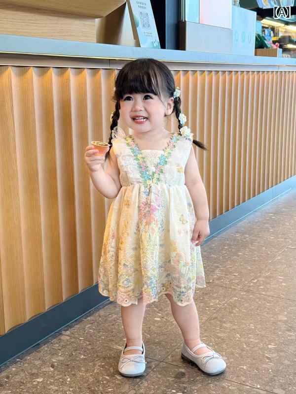 ・カテゴリ: キャミワンピース・対象: 女の子・対象年齢: 3~8歳・主な素材: ポリエステル90%・柄: 花柄・スタイル: プリンセス・シルエット: Aライン・カラー: 杏色・サイズ展開: 80,90,100,110,120,130
