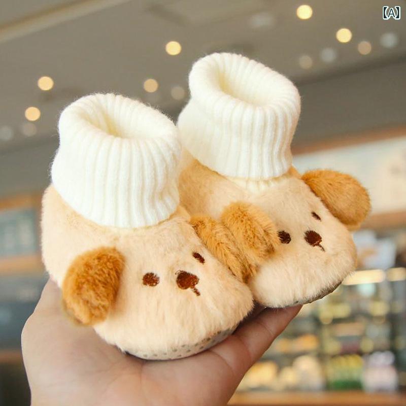 ・スタイル: かわいい・柄: カートゥーン・カラー展開: ピンク、カーキ、グレー・サイズ展開: 内長10cm（0-3ヶ月）、内長11cm（4-8ヶ月）、内長12cm（9-12ヶ月）・対象性別: ユニセックス・適用年齢: 12-36ヶ月