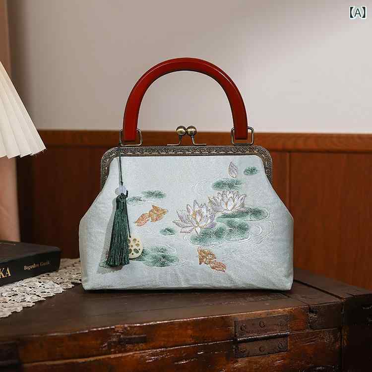 ハンドバッグ 女性用 刺繍 チャイナ風 中型 横型 小方型 ショルダーバッグ チェーン ストラップ ロック 淡緑 ポリエステル 接触冷感 中硬度 日常使い カード入れ レイヤー付き オープン ポケット 春夏 かわいい 軽量