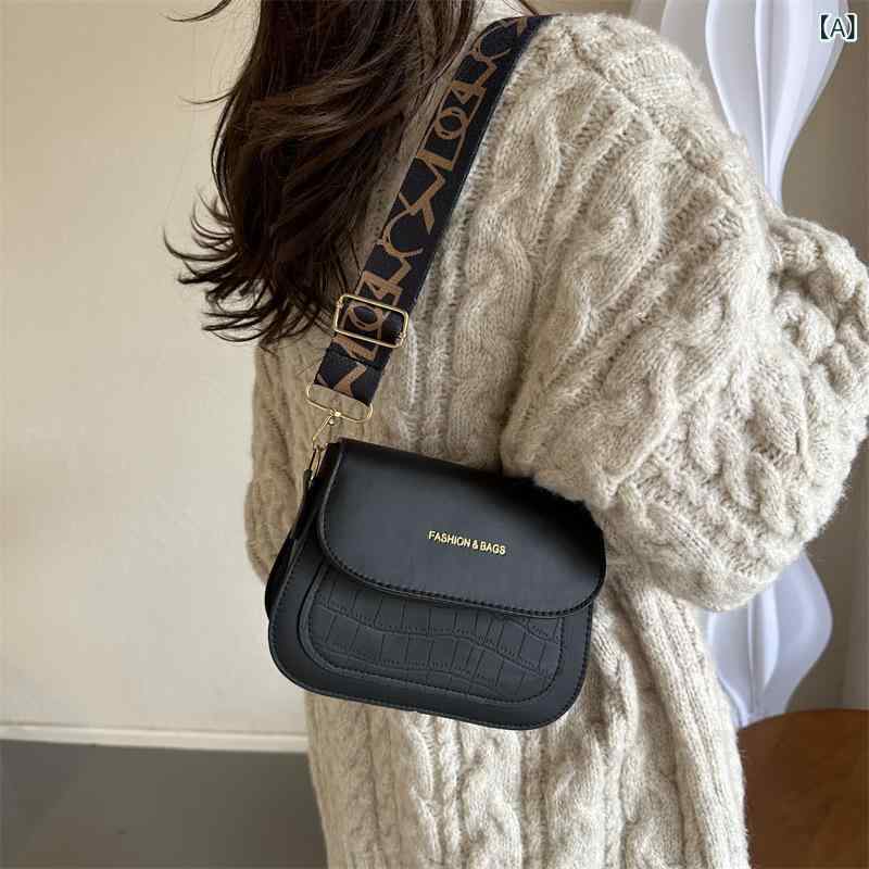 ショルダーバッグ 女性用 メンズ かわいい 小方包 横型 斜めがけ シングルショルダー PU素材 磨砂加工 クロコダイル柄 車縫いステッチ アルファベット 黒 白 カーキ 街頭カジュアル 日常使い 中硬度 蓋開閉 カード入れ スマホポケット 冬 秋冬 ト