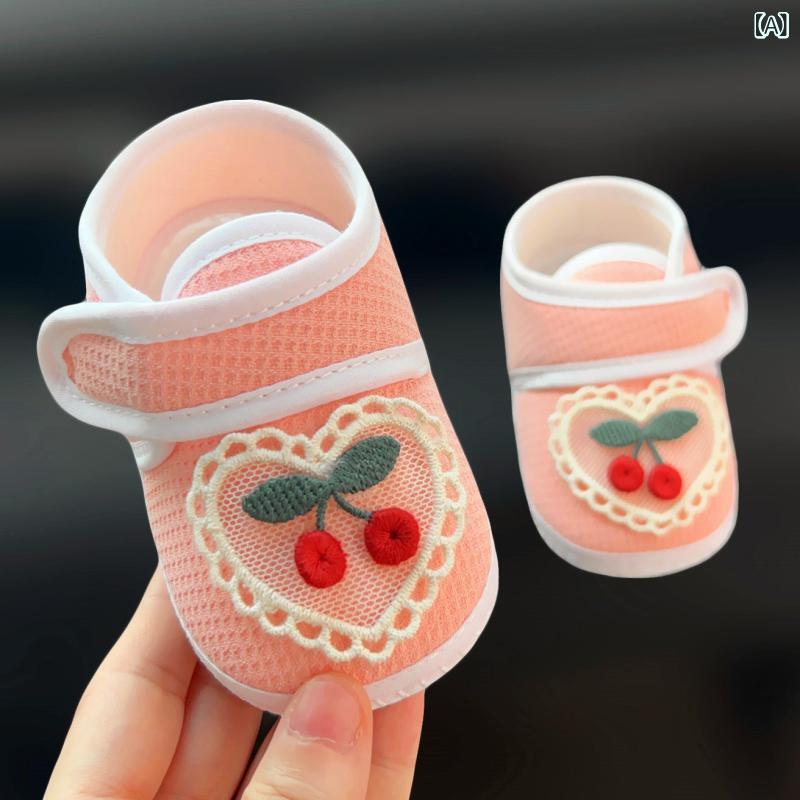 ベビーシューズ 女の子用 春夏 秋 軟底 プリンセスシューズ 歩き始め コットン素材 かわいい ピンク イエロー ブルー ハート チェリー プリント 柔らか 軽量 通気性 室内履き
