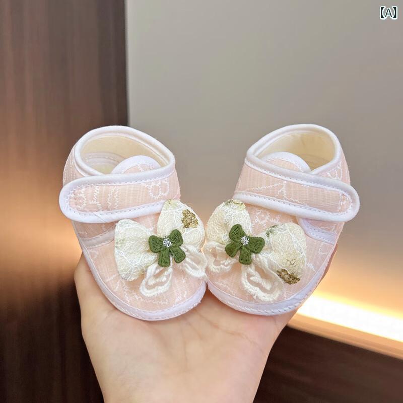 ・カラー展開: ピンク、杏黄、緑・サイズ展開: S(内長10.5cm)、M(内長11cm)、L(内長12cm)・ソール素材: グリップソール・カテゴリ: 歩き始めシューズ・アッパー素材: 綿布・対象性別: 女子・機能: 防滑・装飾: 蝶結び・着脱方法: 面ファスナー・スタイル: かわいい・適合季節: 春、秋・対象年齢: 6-12ヶ月