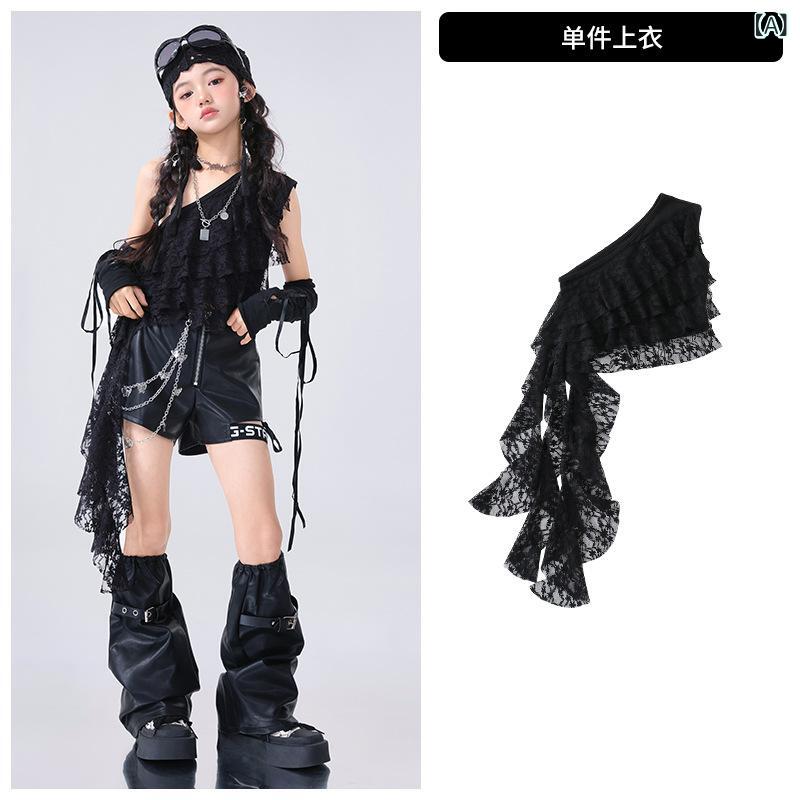女児 ジャズダンス衣装 キッズ 女の子 夏 セット ブラック 斜肩上衣 皮短パン 中筒ソックス レース ポリエステル 酵素洗 ヒップホップ スタイル 短袖 かわいい 潮 洋気 演出服 ダンスウェア 軽量 通気性 吸湿速乾 ステージ衣装