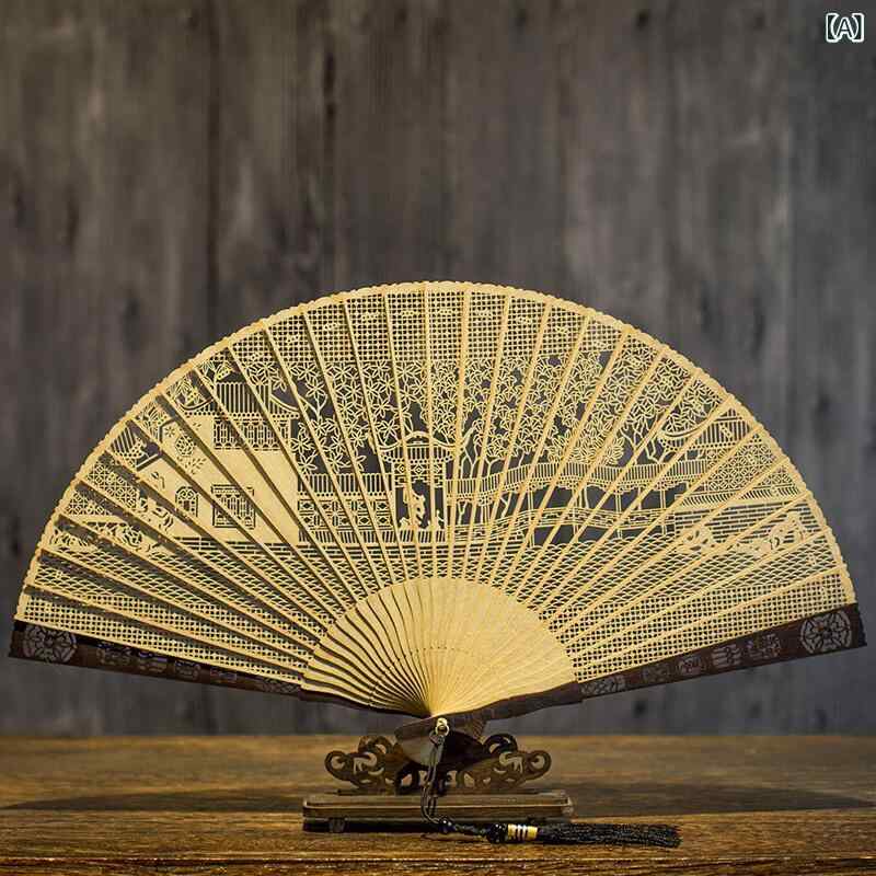 扇子 木製 折扇 ミャンキン材 紫檀木 縁取り 23cm 彫刻 透かし彫り 中国風 伝統柄 虎丘 拙政園 留園 網師園 江南水郷 山水 桜花 孔雀 蘭花 双鳳 竹葉 梅花 竹鶴 龍鳳 天女 散花 柄 藍礼箱 黒檀架 セット 室内用 通年 ギフト