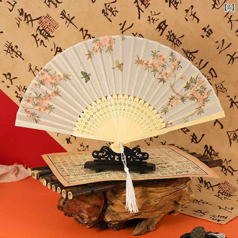 ・カテゴリ: 扇子・主な素材: ・サイズ: 20cm・柄: 印刷・骨: 竹・スタイル: 中国風