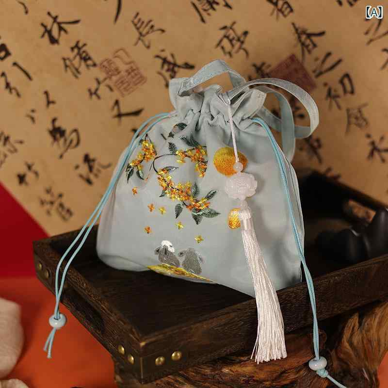 Folding Fan - 刺繍バッグ 女性用 水桶型 肩掛けバッグ 小さめ 手提げ ショルダー 切り替えデザイン 国風 日常使い 軽量 涤綿素材 青 桂花柄 白 銀蝶 ピンク ウサギ ベージュ 金荷花 金牡丹 春用 かわいい 刺繍柄