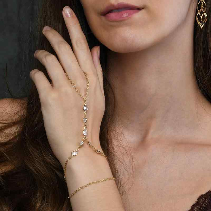 ・カテゴリ: 手飾り・主な素材: ラインストーン・加工方法: メッキ・対象: 女性・形状: ジオメトリック・要素: ライン・スタイル: エスニック、文芸レトロ・カラー展開: ゴールド、シルバー