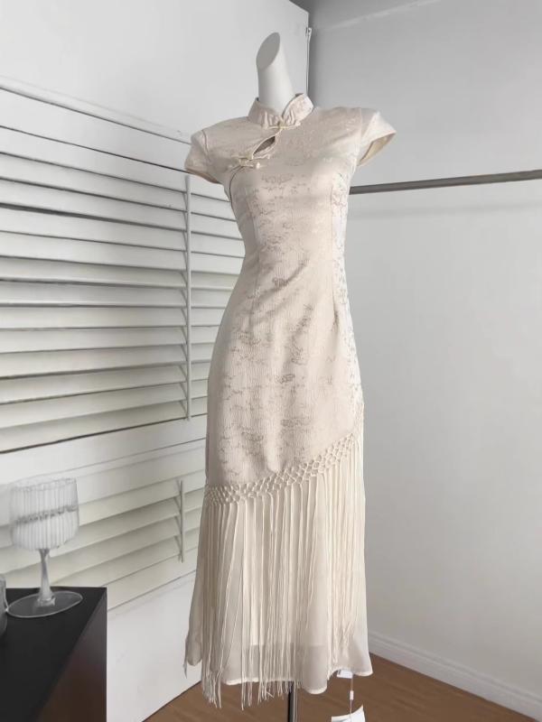 チャイナドレス ワンピース 女性用 夏 気品 高腰 Aライン 中長丈 短袖 立襟 切り替え 復古 文艺 杏色 ポリエステル セットイン 接触冷感 通勤 普段使い 軽量 伸縮性