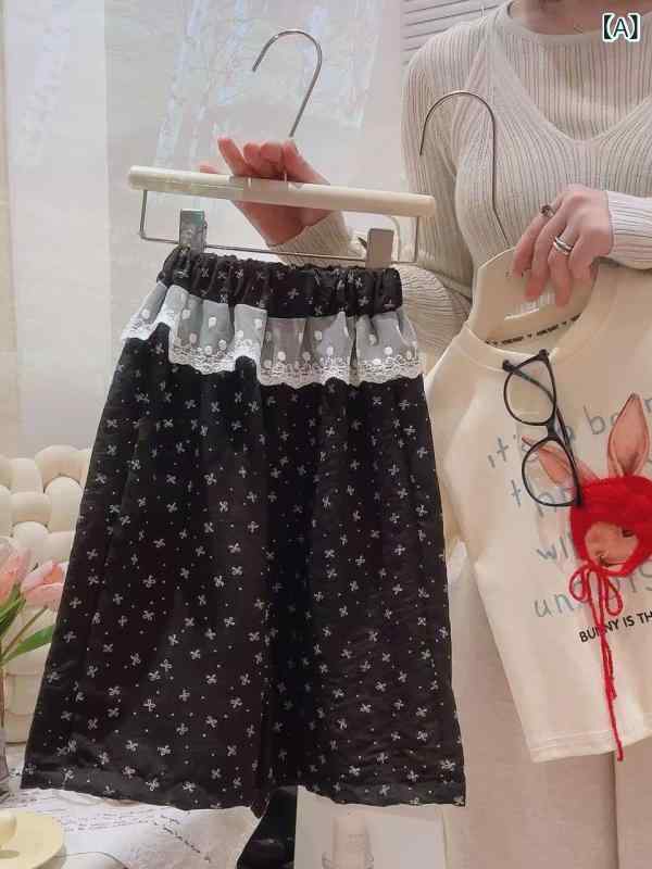 ・カテゴリ: キッズパンツ・スタイル: カジュアル・生地名: 毛混紡・主な素材: ポリエステル・対象年齢: 8歳以上140cm以上・性別: 女性・タイプ: キュロットスカート・丈: 9分丈・ウエスト: ハイウエスト・ウエスト仕様: ゴムウエスト・加工: 柔軟加工・装飾: レース・カラー展開: 高級ブラック、パールホワイト・サイズ展開: 80cm、90cm、100cm、110cm、120cm、130cm、140cm、150cm、160cm、170cm、180cm・基準: Bクラス