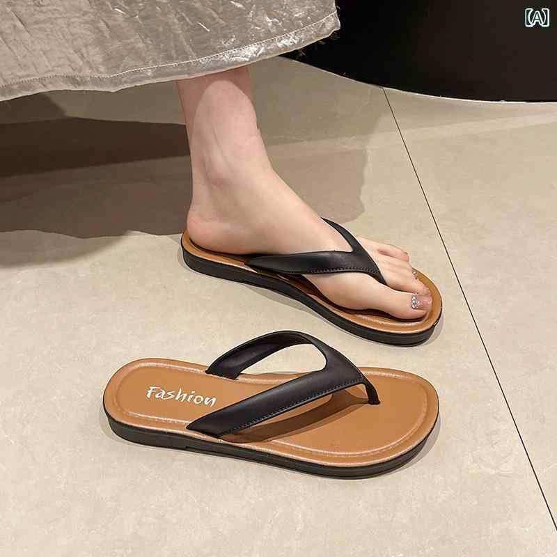 乐天商城 - サンダル 女性用 夏 シンプル モノトーン PVC 軽量 耐磨 通気性 ビーチサンダル 日常使い スカート合わせ フラット ブラック ベージュ 海辺シューズ 軽便 透気 注塑加工
