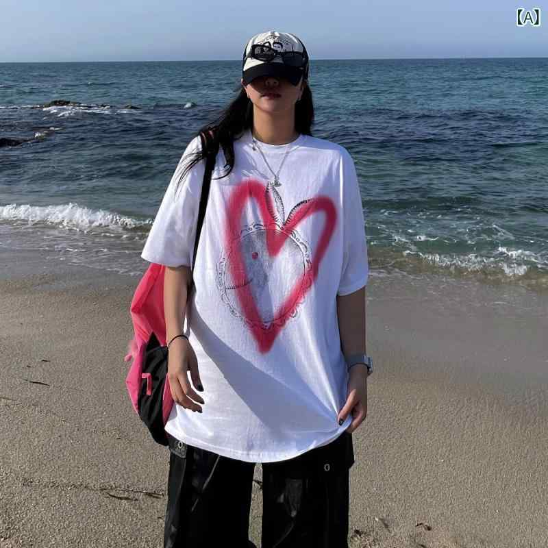 Tシャツ 男女 夏用 綿 短袖 半袖 トップス 情侣 丸首 ゆったり 落肩袖 ハート柄 プリント 透気性 休闲 カジュアル 青少年 成人 白 黒 M L XL 2XL