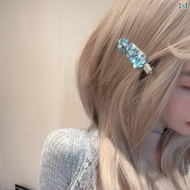 ・主な素材: 水晶・加工方法: 手作業・ヘアクリップ分類: ダッカールクリップ・カラー展開: ブルー、ブラック、ピンク、ホワイト・スタイル: インフルエンサー風・スタイル分類: 個性的トレンド・製品カテゴリ: ヘアアクセサリー・対象性別: 女性用