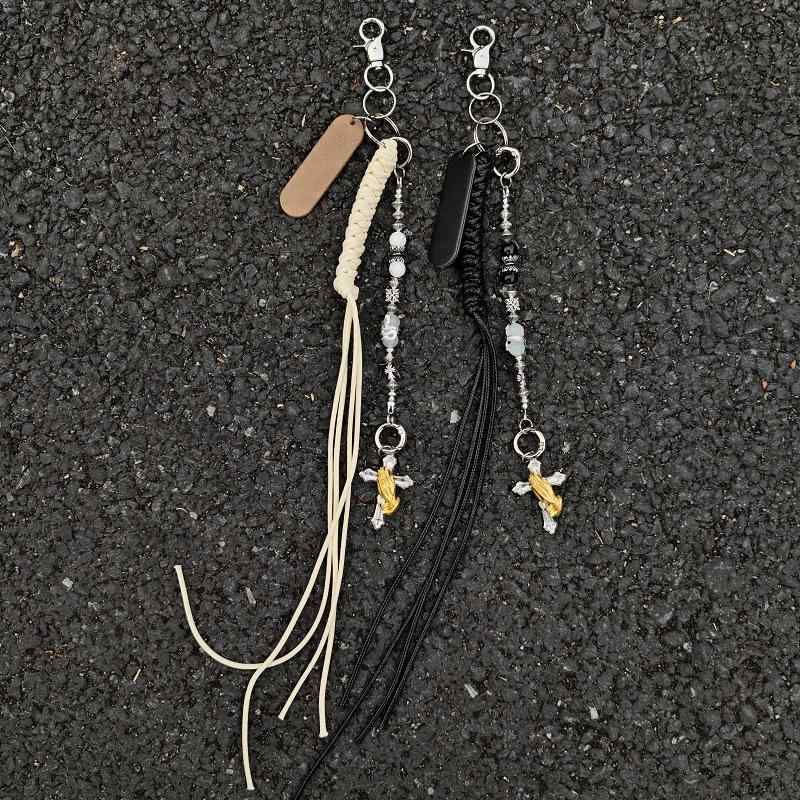 ・カテゴリ: ウォレットチェーン・スタイル: レトロ・製造工程: ハンドメイド・カラー展開: ベージュタグ編み込みロープ＋チェーン、ブラックタグ編み込みロープ＋チェーン