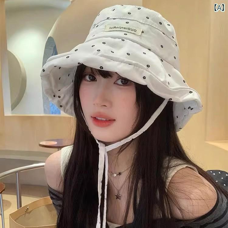 Rakuten - 女子 漁夫帽 かわいい 春夏 花柄 小花柄 学院風 百搭 防晒 遮陽 透気 防風 平頂 大檐 綿混紡 ポリエステル 白色 ブラック ファッション 通勤 普段使い アウトドア