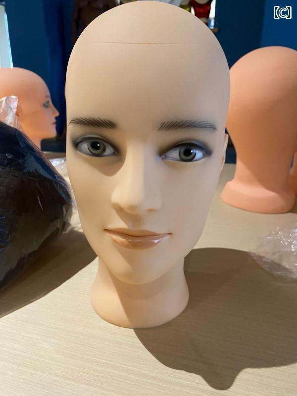 ウィッグ ヘッド モデル 女性用 光頭 ヘアスタイル ディスプレイ 人形頭 PVC スタ...