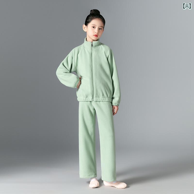 ・カテゴリ: 子供ダンス衣装・主な素材: 綿30%・カラー展開: アップルグリーンセット、ダークパープルセット、ブラックセット、オレンジピンクセット、ライトブルーセット、グレーセット・対象年齢: 3〜8歳・サイズ展開: 120、130、140