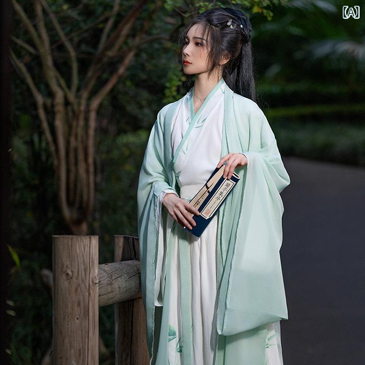 ・カテゴリ: 漢服スカート・素材: ポリエステル 95%以上・カラー展開: 浅青色セット、墨青色セット・サイズ展開: S、M、L、XL、2XL、3XL・デザイン: 幾何学模様・トレンド要素: 3D/立体パターン・対象性別: 女性・袖丈: 直袖・スタイル: 晋制・工芸: 刺繍