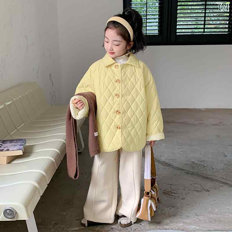 ・カテゴリ: キッズコート・スタイル: 韓国・対象: 女の子・柄: 無地・主な素材: 綿・裏地: ポリエステル・詰め物: ポリエステル繊維・厚さ: 厚手・襟: ラペル・ボタン: シングルボタン・カラー: 黄色・サイズ展開: 100、110、120、130、140、150・等級: B類