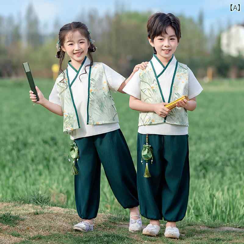 ・カテゴリ: 子供用旗袍・唐装・民族衣装・スタイル: チャイナ風・デザイン: 花柄・厚み: 普通・生地加工: 柔軟処理・主な素材: ポリエステル・素材含有量: 90%・カラー展開: グリーン・サイズ展開: 90cm、100cm、110cm、120cm、130cm、140cm、150cm、160cm、170cm、180cm・対象年齢: 3〜8歳（100〜140cm）・対象性別: 男女兼用