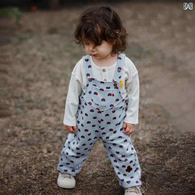 ・カテゴリ: 子供用パンツ・スタイル: カジュアル・主な素材: 綿 (88.5%)・パンツ丈: 長ズボン・対象性別: 男女共用・対象年齢: 1〜3歳 (身長80〜100cm)・デザイン: サスペンダーパンツ・カラー展開: ミストブルー・サイズ展開: 73cm、80cm、90cm、100cm、110cm、120cm