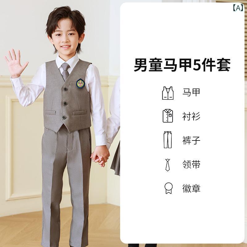 ・カテゴリ: 校服、セットアップ・スタイル: スクール風、イギリス風・対象年齢: 3〜8歳、身長100〜140cm・対象性別: 男女共用・前開き仕様: シングルブレスト・フード: フードなし・セット内容: 5点セット・構成: 長袖、パンツ・主な素材: 綿 ・カラー展開: グレー（男の子用）、グレー（女の子用）・サイズ展開: 110cm、120cm、130cm、140cm、150cm、160cm、170cm、180cm