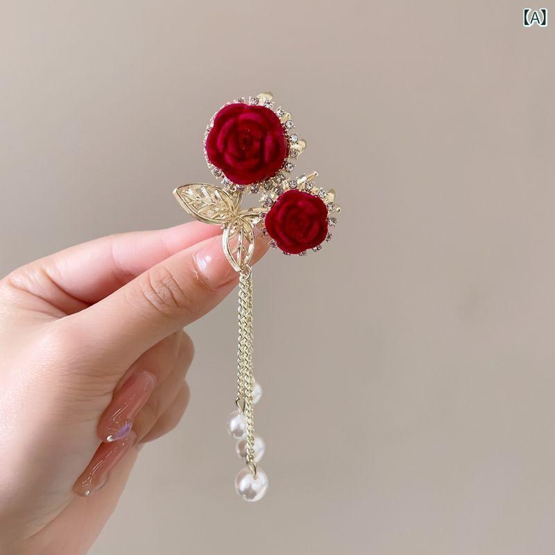 ・カテゴリ: ヘアアクセサリー・スタイル: スイート・主な素材: 合金・加工: ハンドメイド・種類: つかみクリップ・カラー展開: チェリーローズ、ローゼハイポニーテール・要素: バラの花・対象: 女性