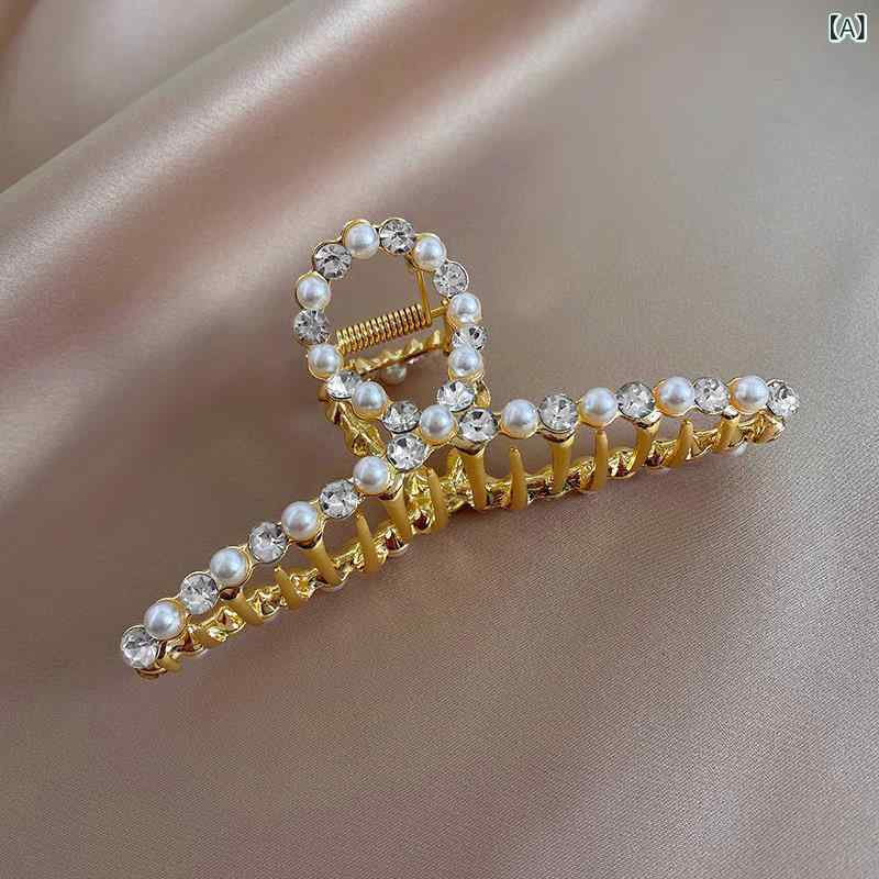 ・カテゴリ: ヘアアクセサリー・主な素材: 合金・タイプ: ヘアクリップ・カラー展開: ラインストーンパールメタルヘアクリップ、ラインストーンメタルヘアクリップ、パールメタルヘアクリップ・スタイル: 韓国風・テイスト: フェミニン、スイート・対象: レディース